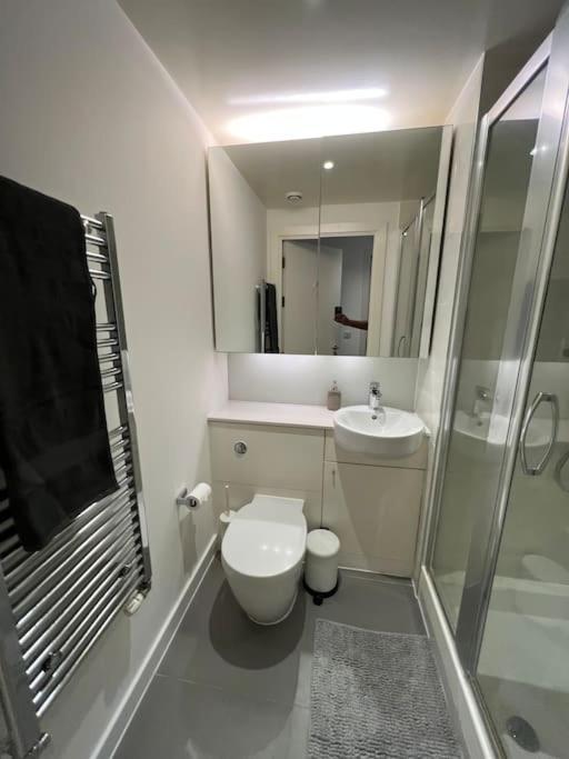 Modern 2 Bed - Olympic Park Stratford Daire Londra Dış mekan fotoğraf